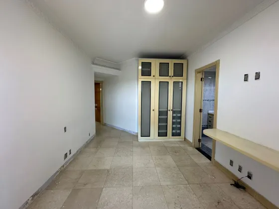 Apartamento 4 suítes na Ponta Negra