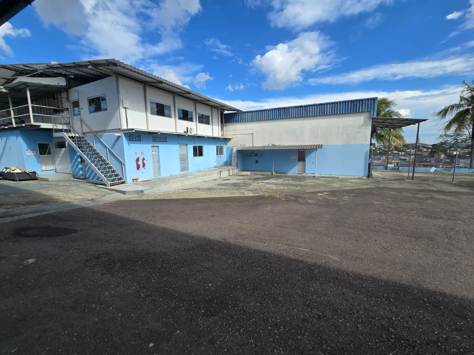 Galpão com 3.300m2 no Santo Agostinho