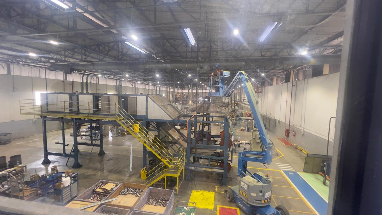 Galpão com 6.200m2 no Distrito Industrial - 4