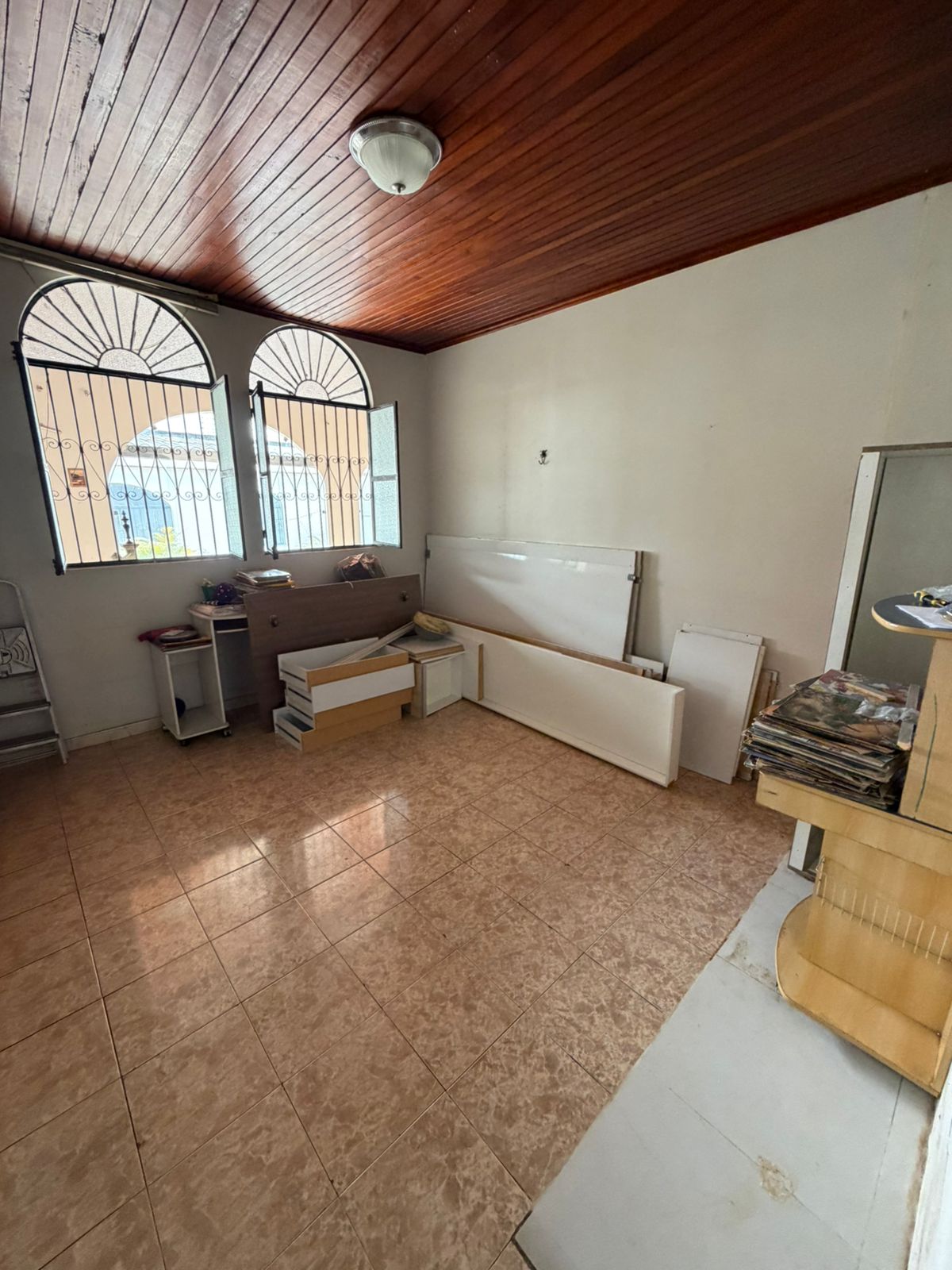 Terreno Comercial de Esquina na Av. Dublin com 1.027m²