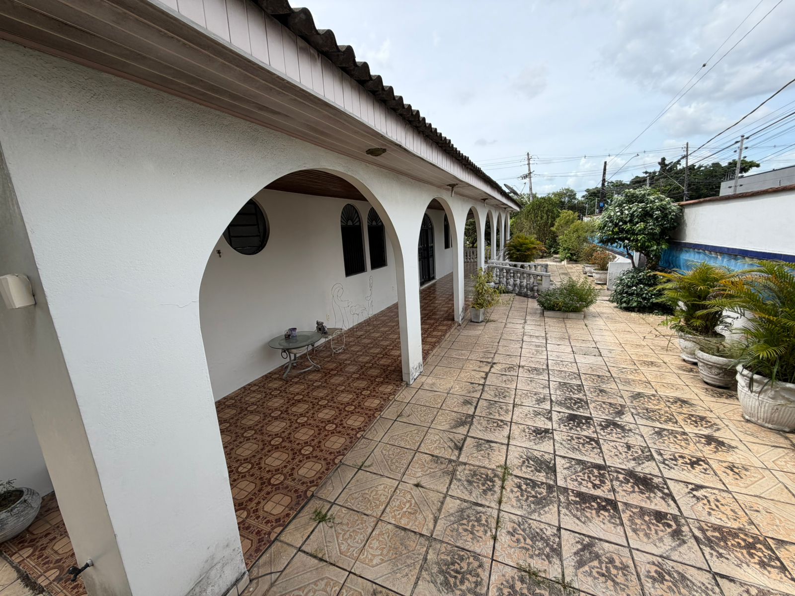 Terreno Comercial de Esquina na Av. Dublin com 1.027m²