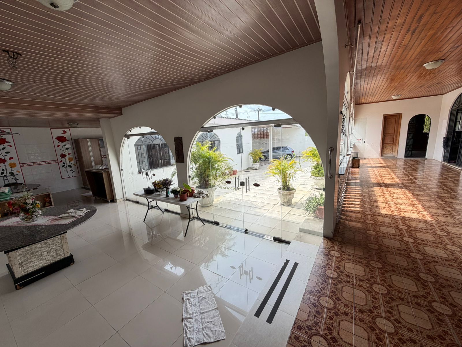 Terreno Comercial de Esquina na Av. Dublin com 1.027m²