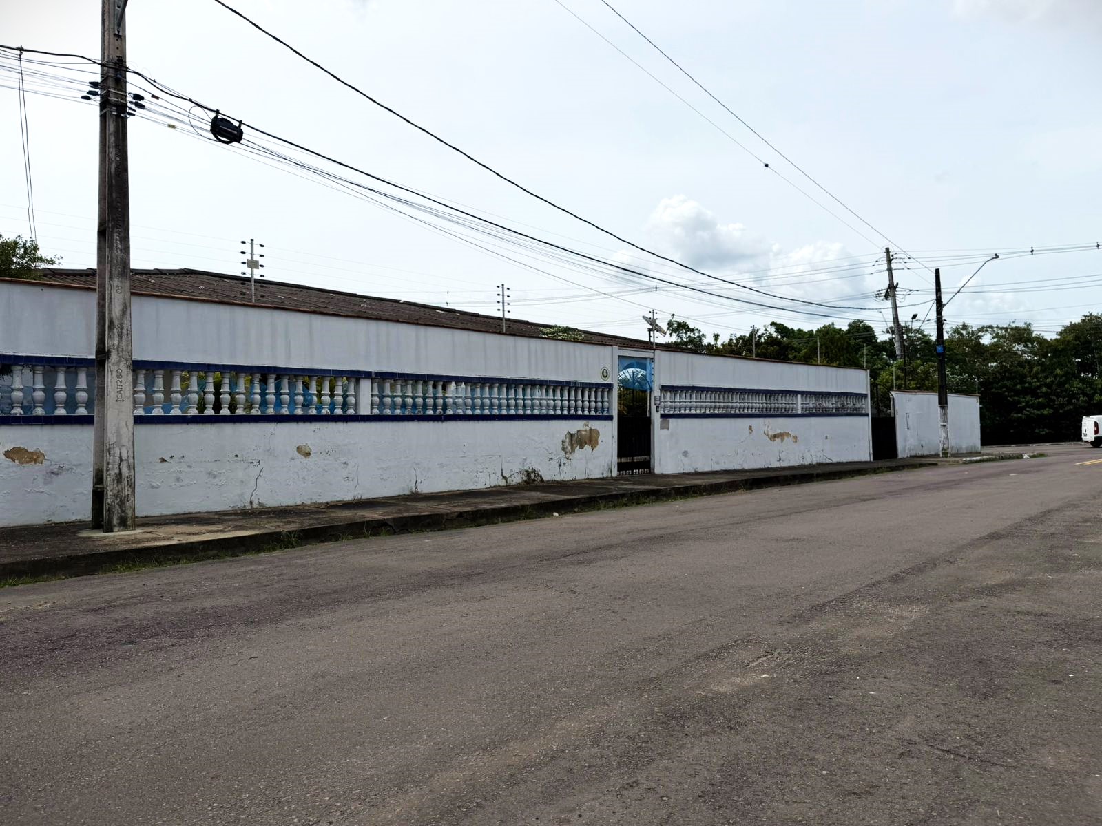 Terreno Comercial de Esquina na Av. Dublin com 1.027m²