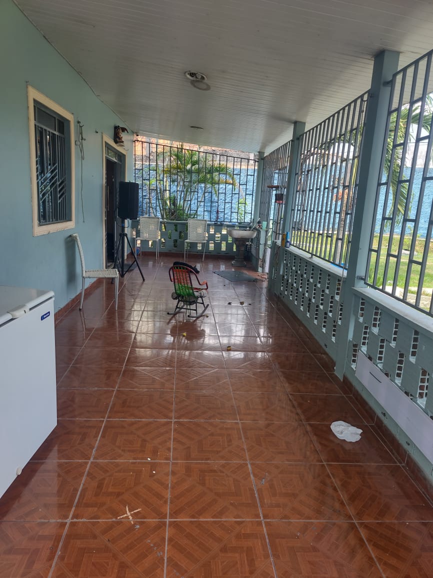 Casa com 2 suítes no Tarumã