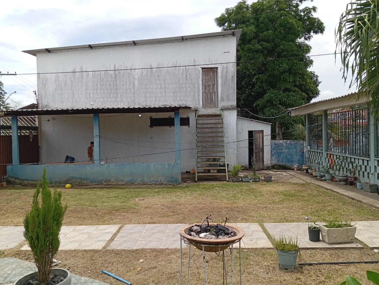 Casa com 2 suítes no Tarumã