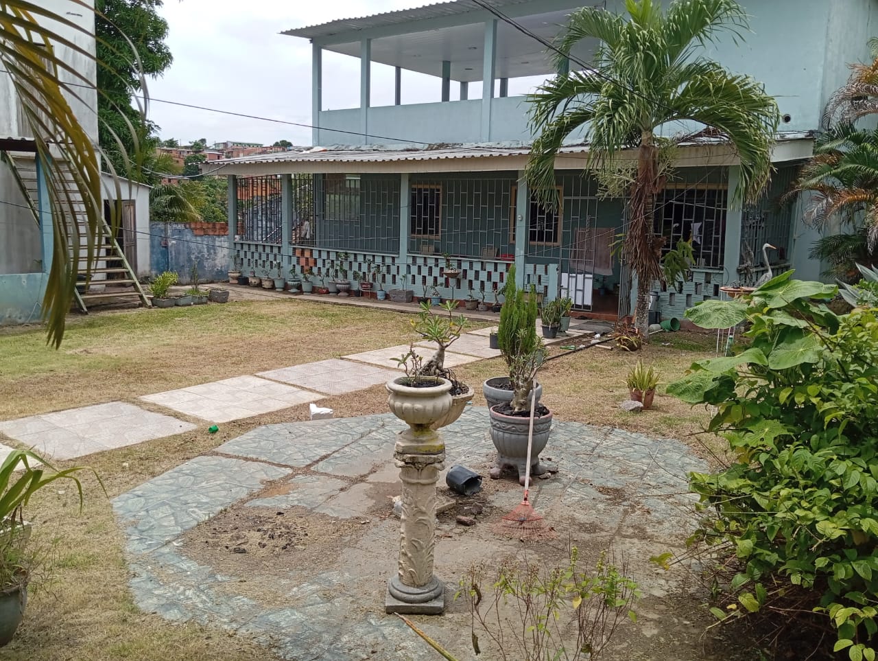 Casa com 2 suítes no Tarumã