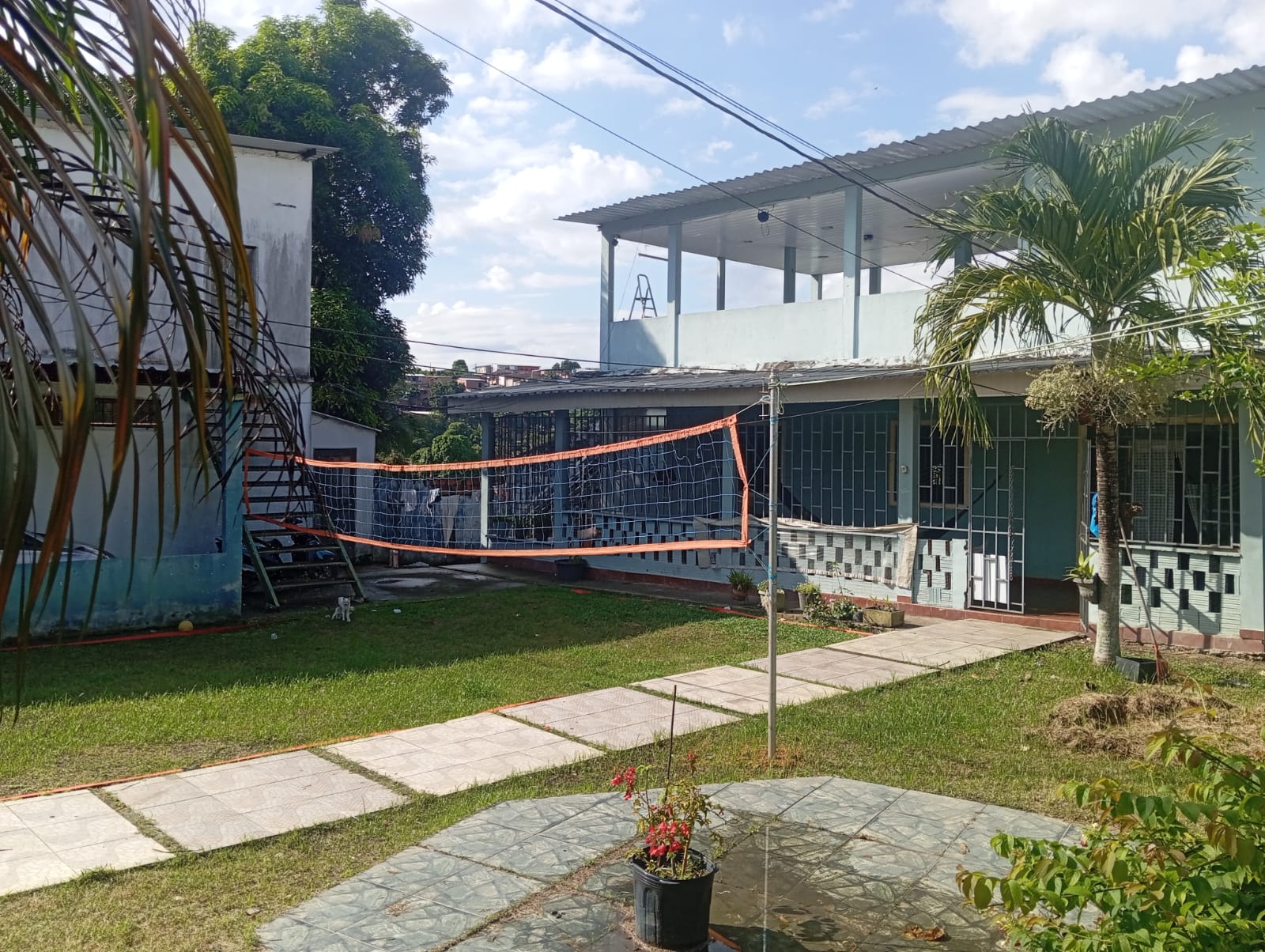 Casa com 2 suítes no Tarumã