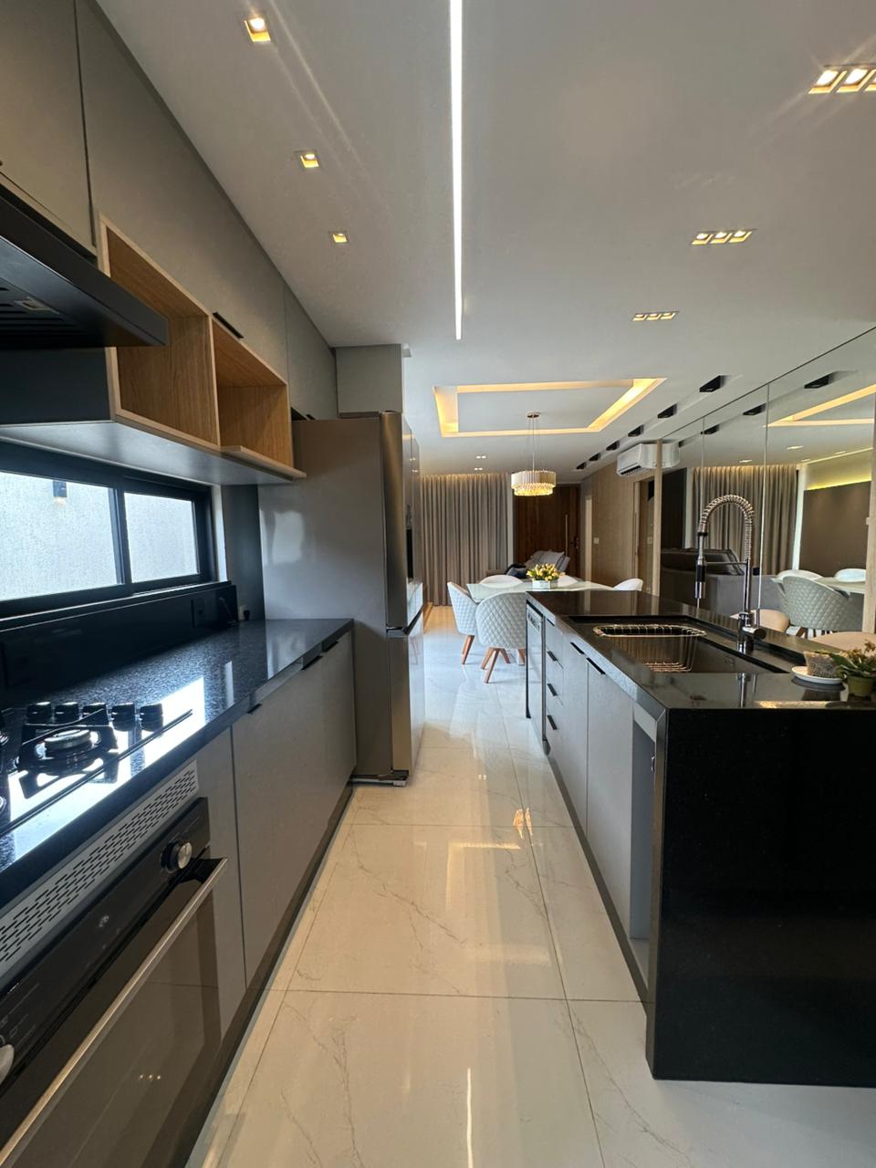 Casa com 4 suítes no cond. Quinta das Laranjeiras - mais fotos