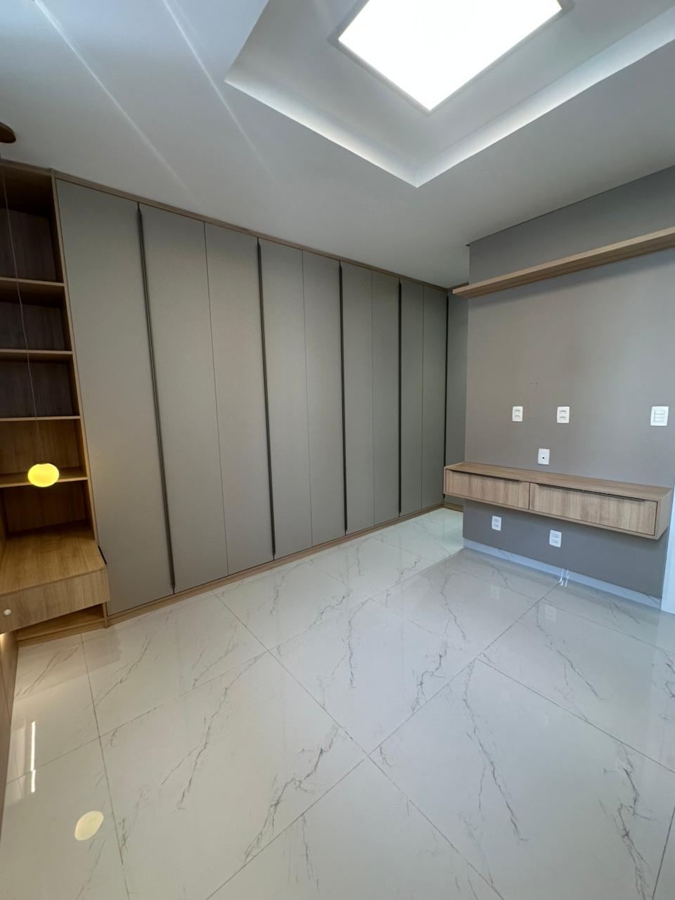 Casa com 4 suítes no cond. Quinta das Laranjeiras