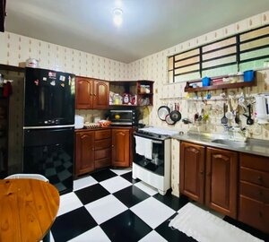 Casa com 3 quartos e edícula no cond. Via Veneto - mais fotos
