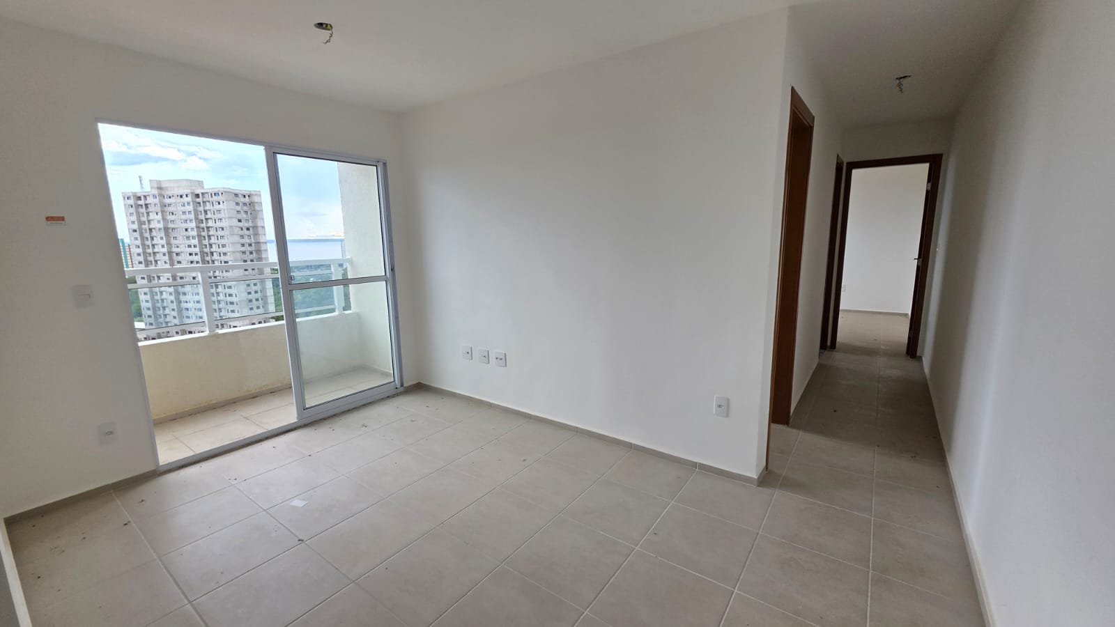 Apartamento com 2 quartos no Mirante das Flores