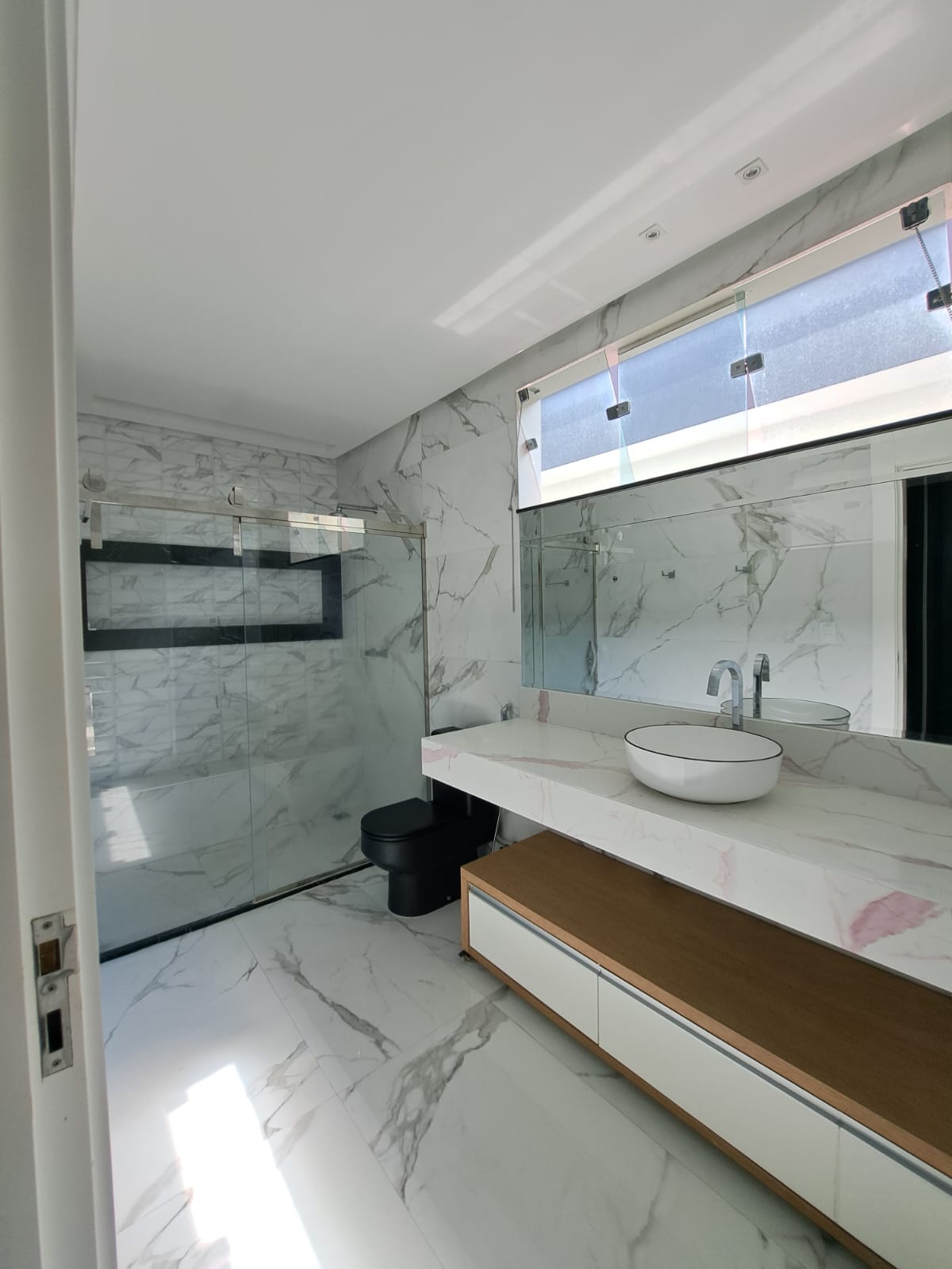 Itapuranga III casa com 621m2 de area construida
