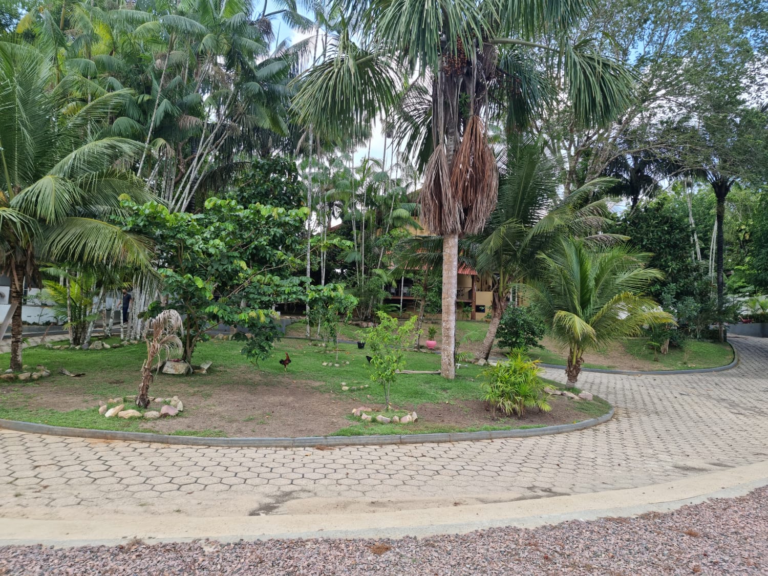  PRAIA DOURADA Casa de Frente para o Rio 