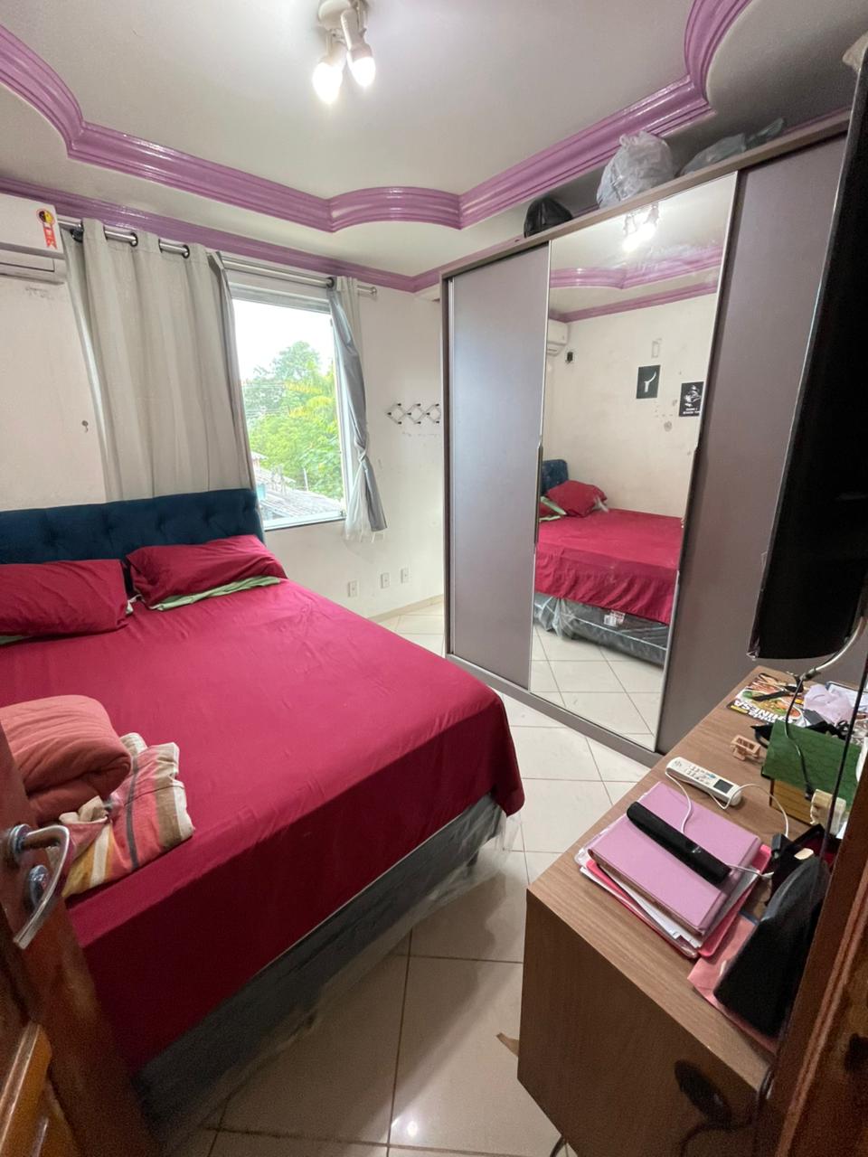 Casa com 04 dormitórios com 279m² no Parque das Laranjeiras