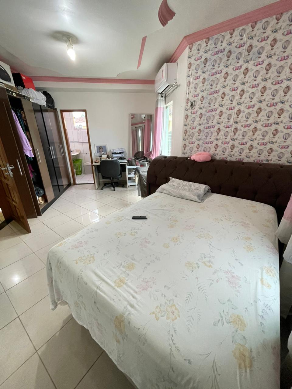 Casa com 04 dormitórios com 279m² no Parque das Laranjeiras — 3