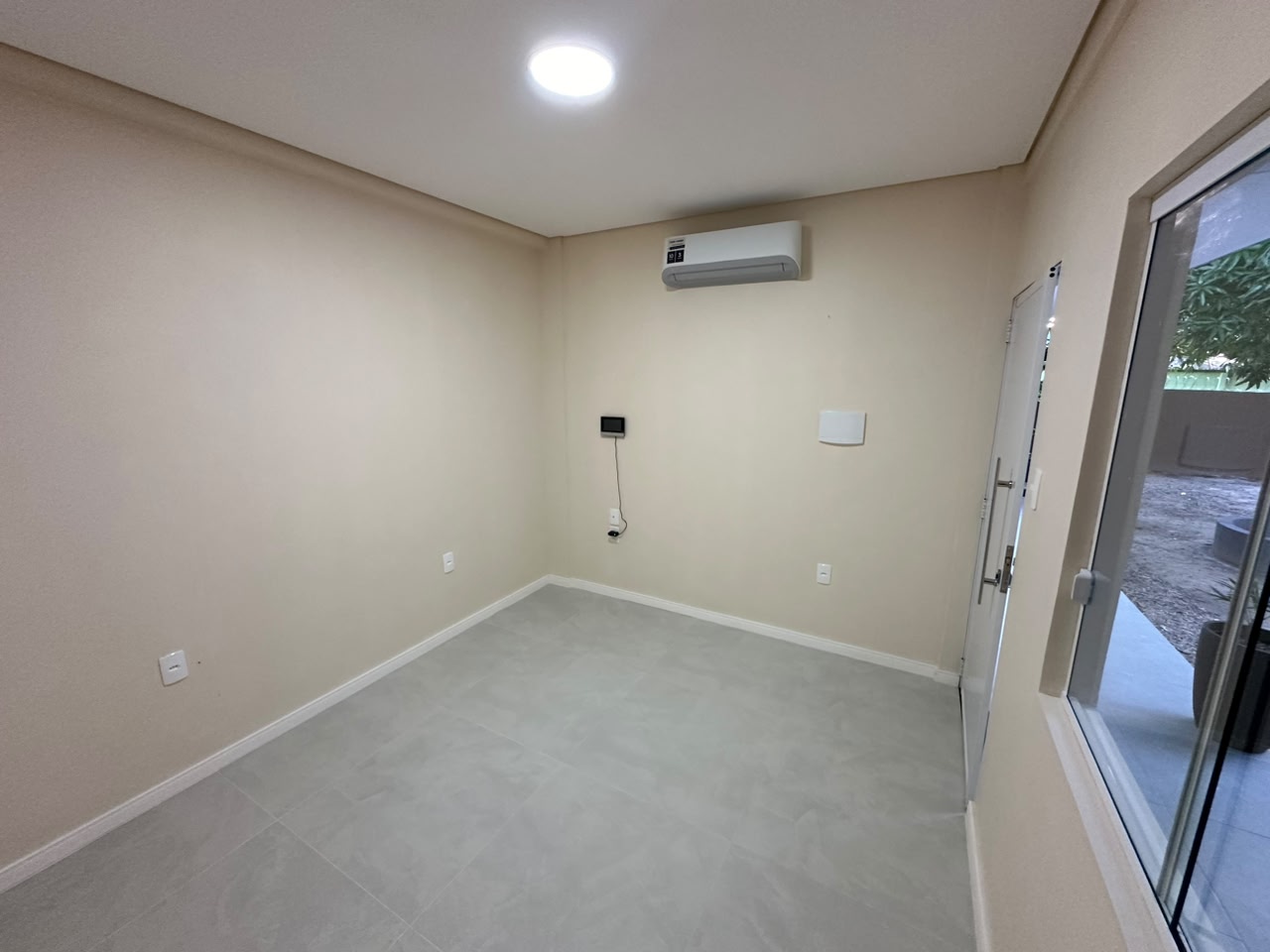 Sala comercial com 11m2 em espaço compartilhado estilo coworking no Aleixo — 2