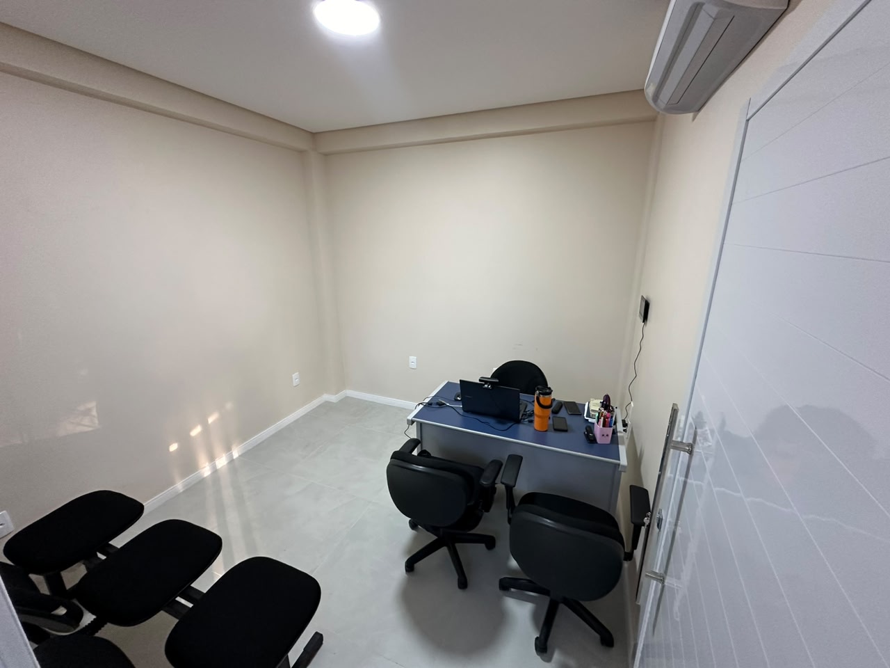 Sala comercial com 11m2 em espaço compartilhado estilo coworking no Aleixo — 3