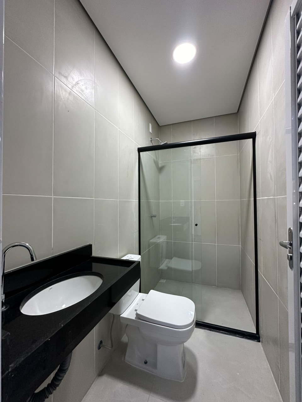 Sala comercial com 11m2 em espaço compartilhado estilo coworking no Aleixo