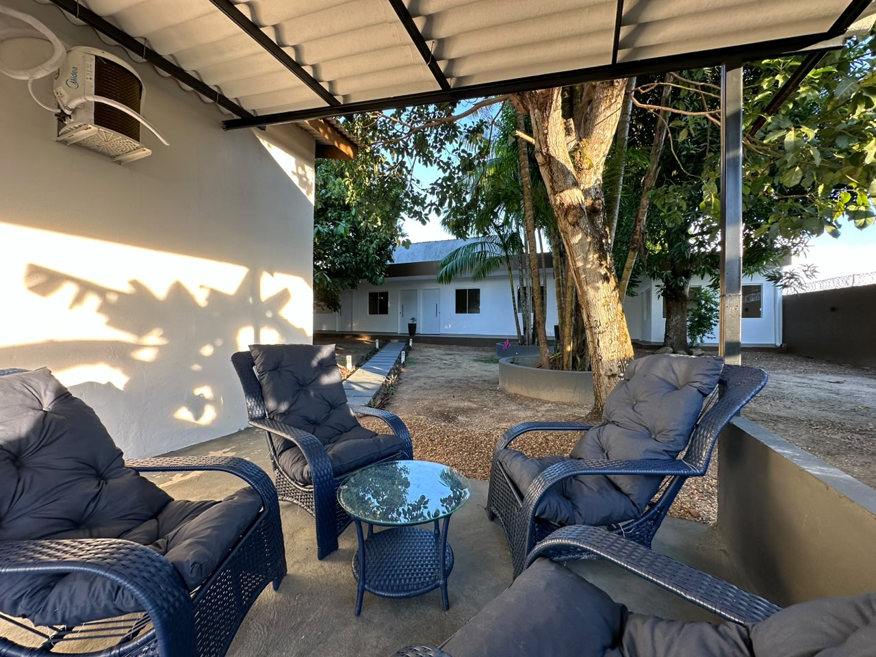 Sala comercial com 11m2 em espaço compartilhado estilo coworking no Aleixo